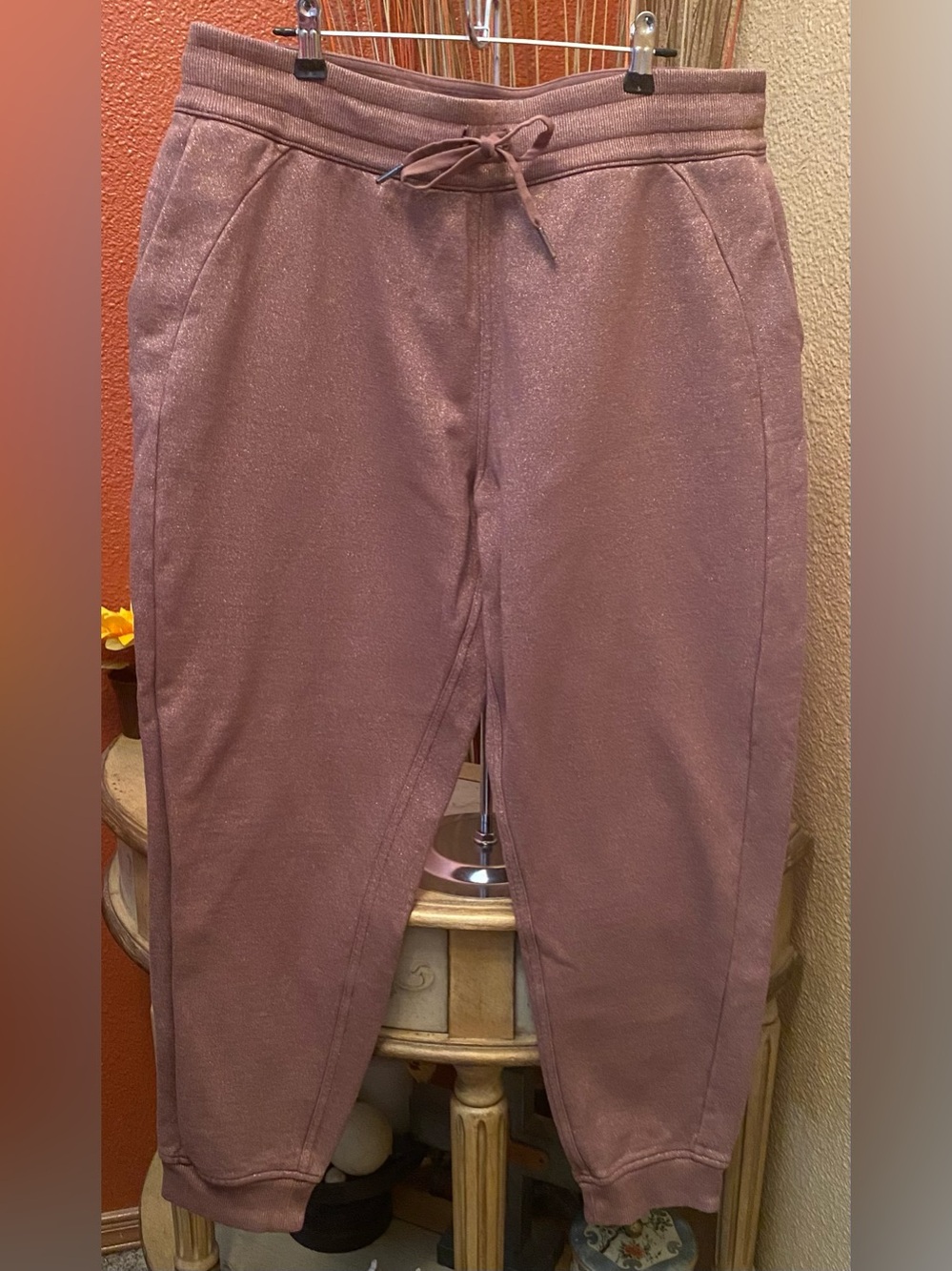 Lululemon - EUC - Scuba High-Rise Jogger Spark Color Smoky Topaz - Picture 3 of 9